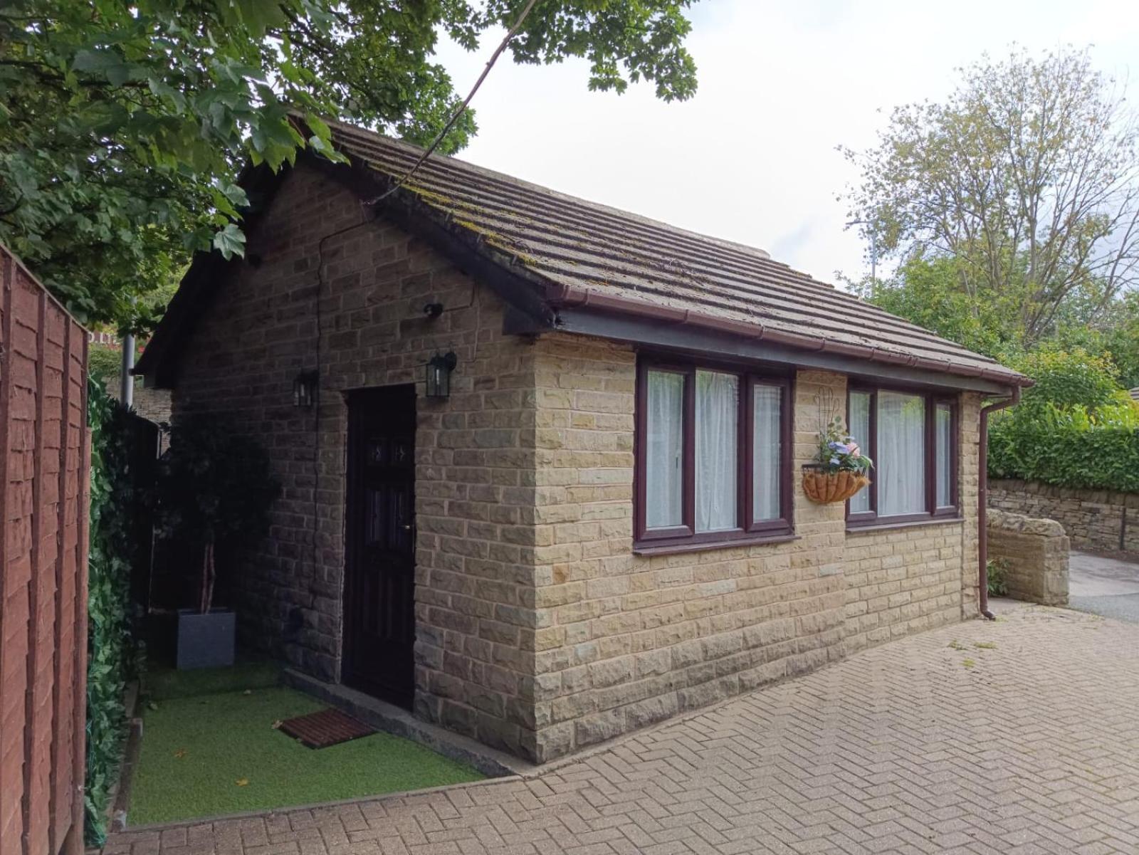 Lister Park Bradford Stylish 1Bed Coach House - Quiet & Tranquil Cottage & Parking Luaran gambar